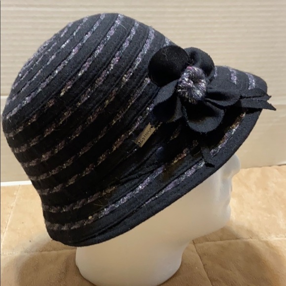 Betmar of New York Hat - Picture 5 of 8